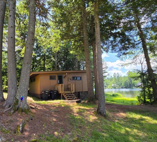 52 Lewin Road, Enfield, NH 03748