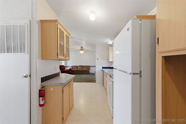 117525 S 4209 Road, Eufaula, OK 74432