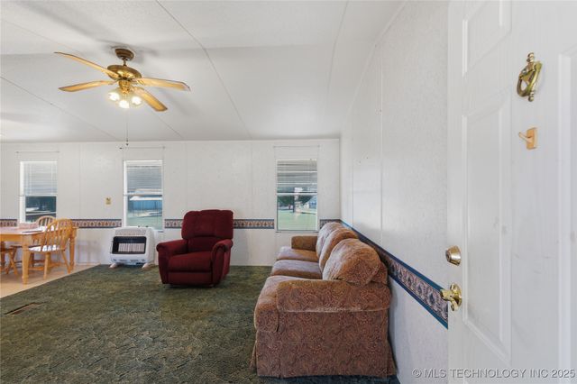 117525 S 4209 Road, Eufaula, OK 74432