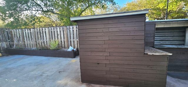 8003 SW 158th Pl, Miami, FL 33193