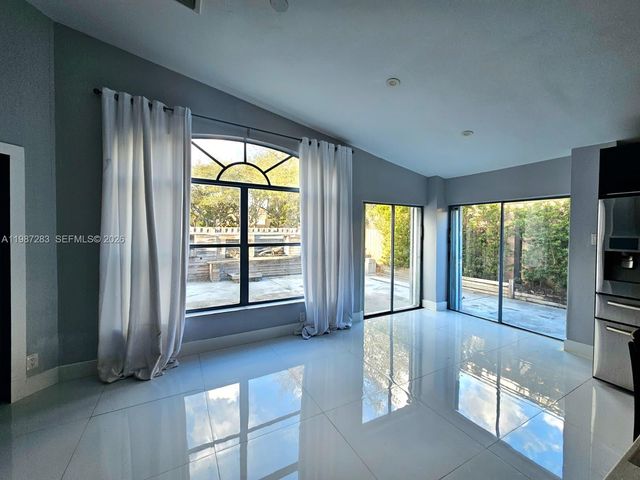 8003 SW 158th Pl, Miami, FL 33193