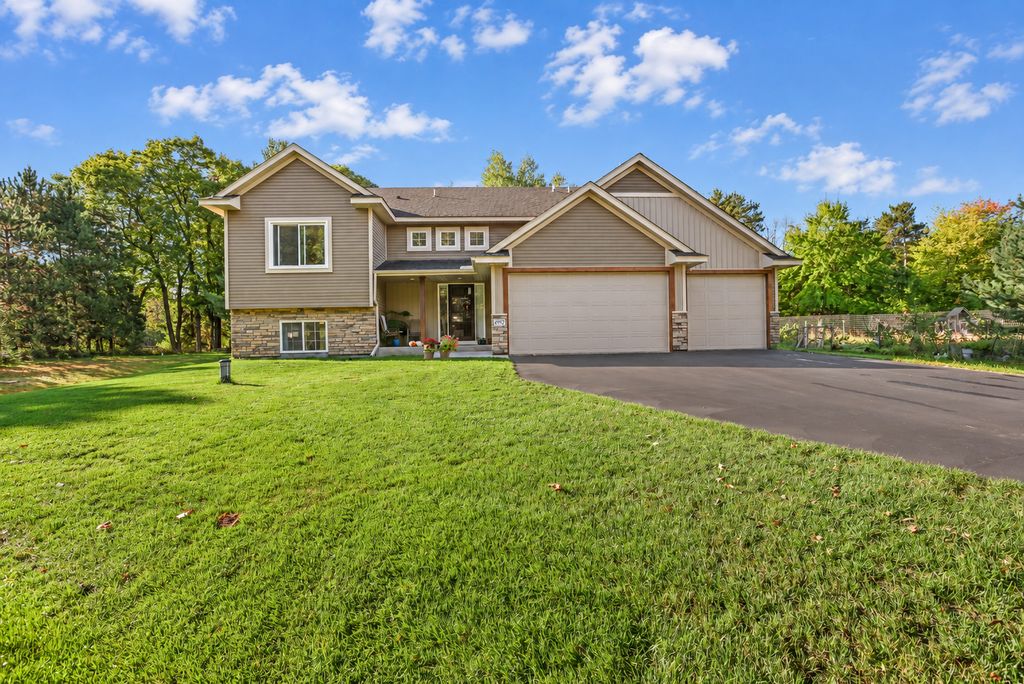 4992 235th Lane NE, East Bethel, MN 55005 — exterior