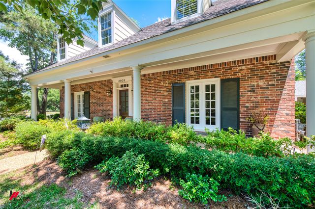 3909 Creswell Avenue, Shreveport, LA 71106