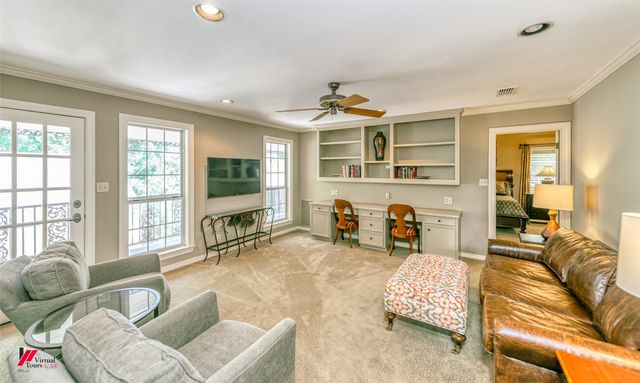 3909 Creswell Avenue, Shreveport, LA 71106