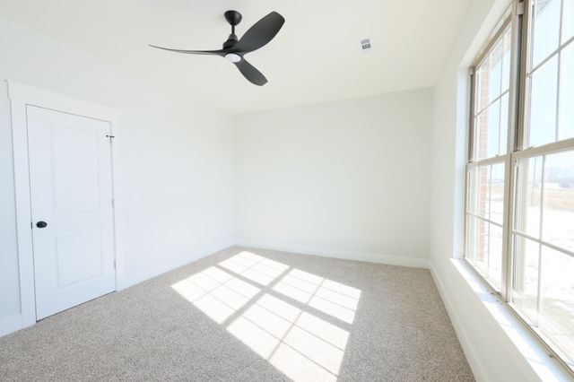 2550 Peterson Road, Gentry, AR 72734