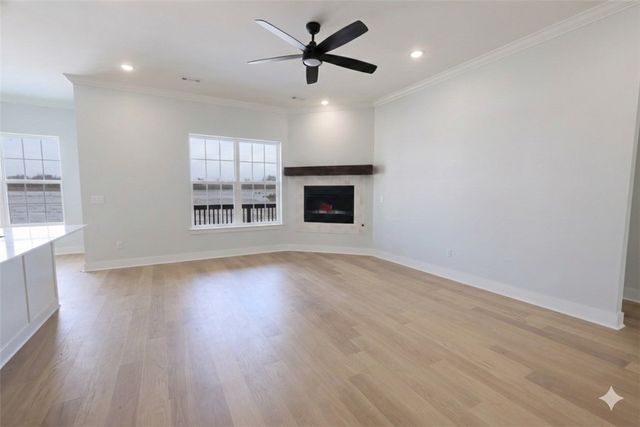 2550 Peterson Road, Gentry, AR 72734