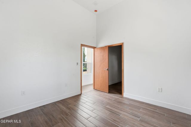 115 BIRD Avenue, El Paso, TX 79922