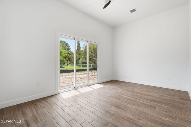 115 BIRD Avenue, El Paso, TX 79922