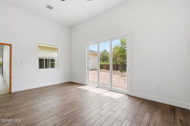 115 BIRD Avenue, El Paso, TX 79922