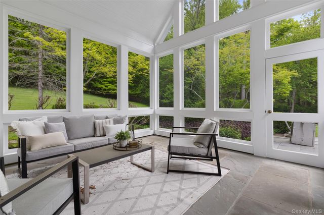 127 Boutonville Road, Pound Ridge, NY 10576