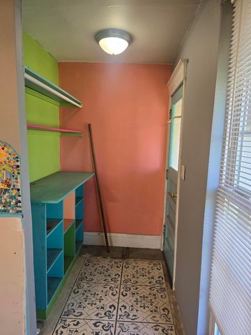 437 Jackson Street, Gary, IN 46402