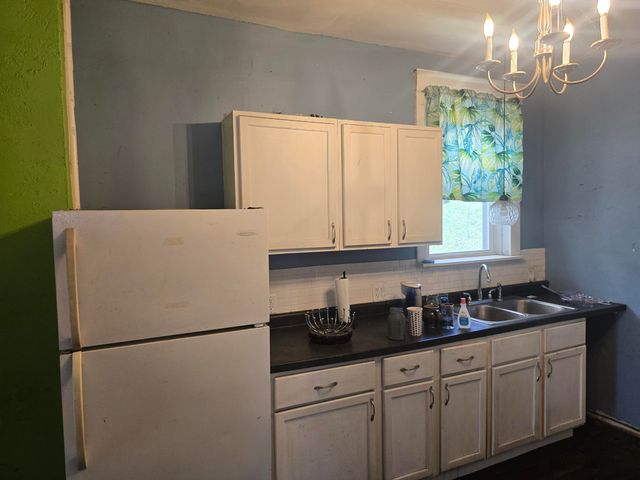 437 Jackson Street, Gary, IN 46402