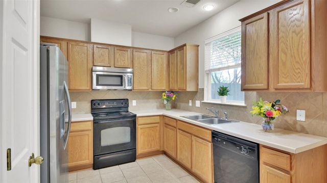 73 Verde Ranch LOOP, Leander, TX 78641