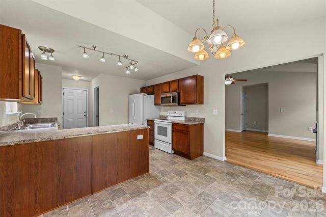 58 Lilac Fields Way, Arden, NC 28704