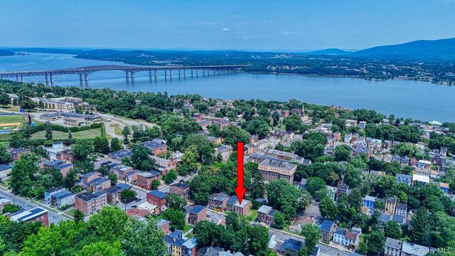 160 N Miller Street, Newburgh, NY 12550