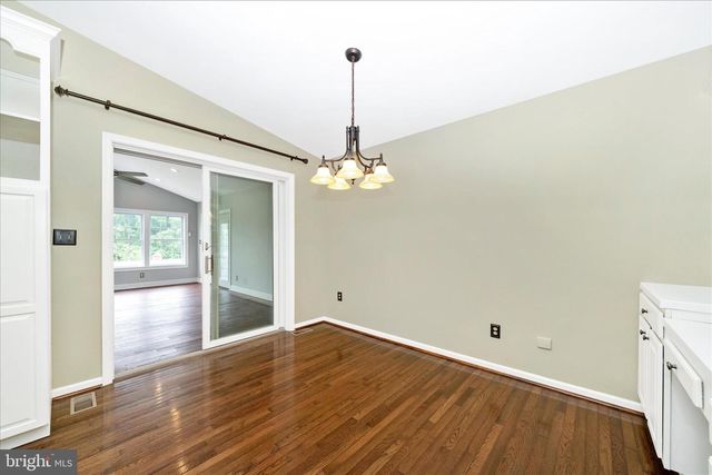 3204 HOOPER RD, New Windsor, MD 21776