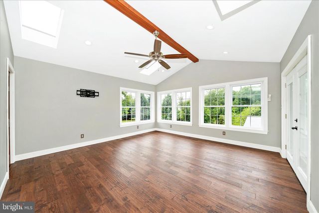 3204 HOOPER RD, New Windsor, MD 21776