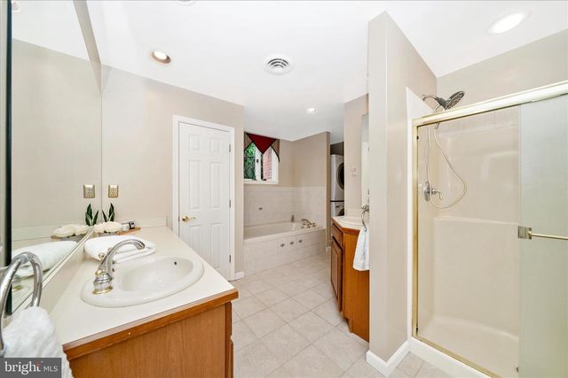 3204 HOOPER RD, New Windsor, MD 21776