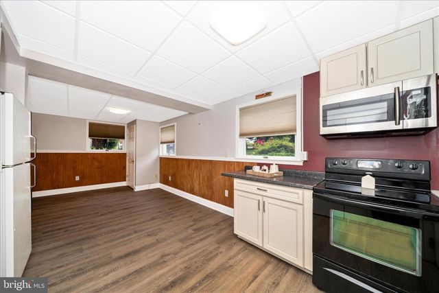 3204 HOOPER RD, New Windsor, MD 21776