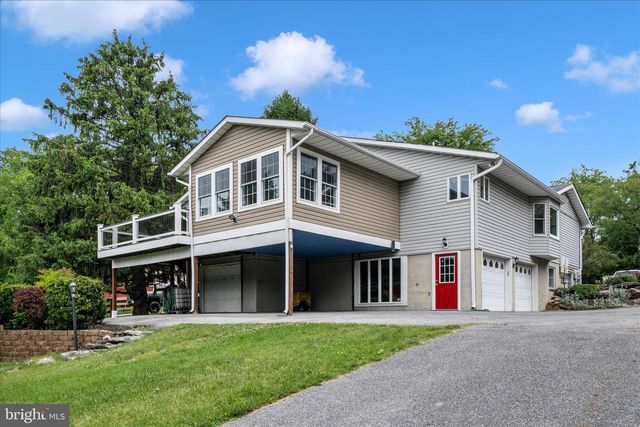 3204 HOOPER RD, New Windsor, MD 21776
