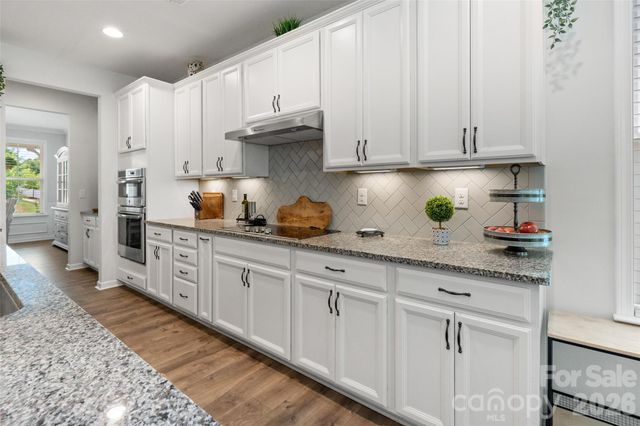 10397 Paper Birch Drive, Charlotte, NC 28215