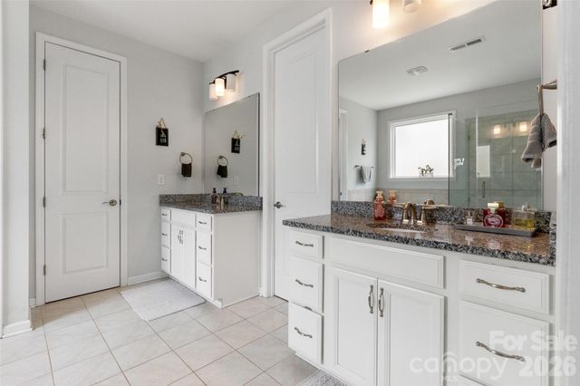 10397 Paper Birch Drive, Charlotte, NC 28215
