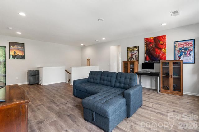 10397 Paper Birch Drive, Charlotte, NC 28215