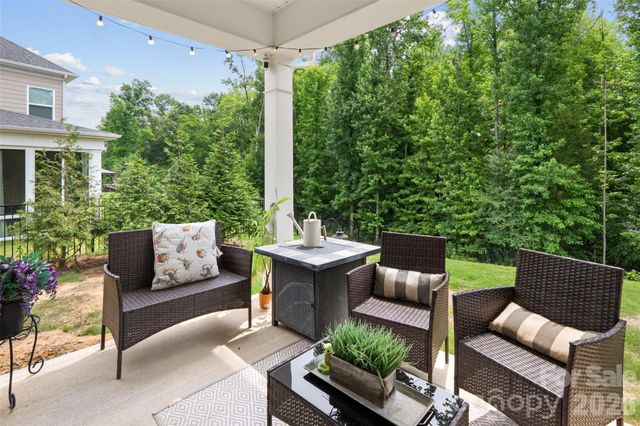 10397 Paper Birch Drive, Charlotte, NC 28215
