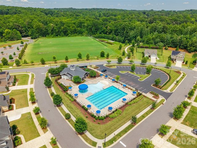 10397 Paper Birch Drive, Charlotte, NC 28215