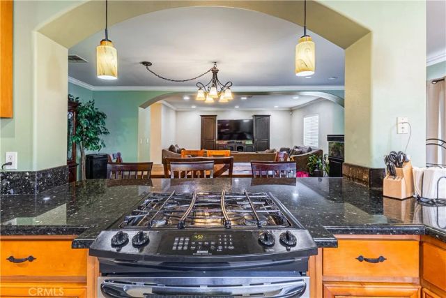 10140 Harvest Ave, Santa Fe Springs, CA 90670