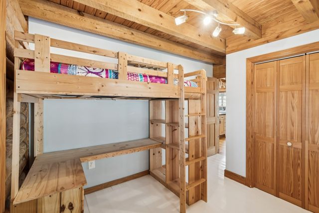 1140 Leatherwood Rd, White Bluff, TN 37187