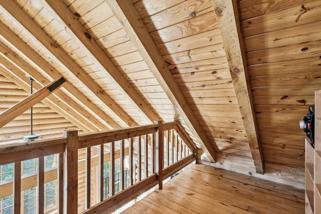 1140 Leatherwood Rd, White Bluff, TN 37187