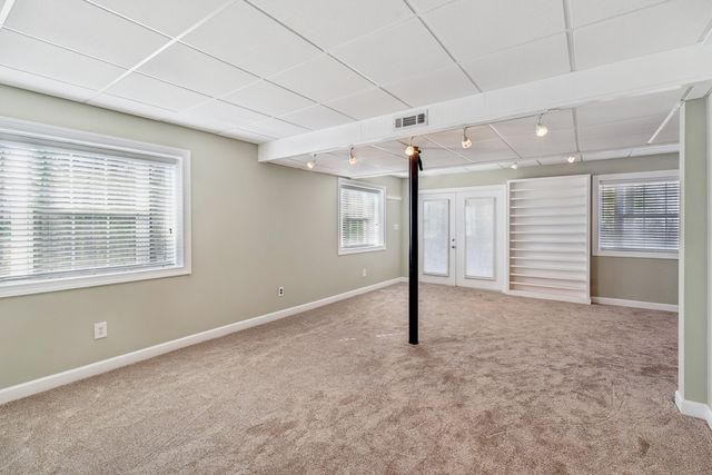 1140 Leatherwood Rd, White Bluff, TN 37187