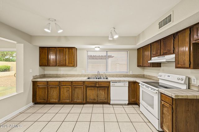 5028 W EVANS Drive, Glendale, AZ 85306