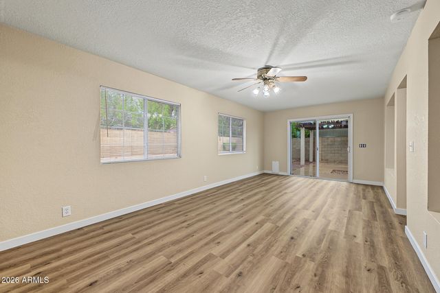 5028 W EVANS Drive, Glendale, AZ 85306