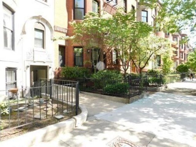 482 Beacon St 11, Boston, MA 02115