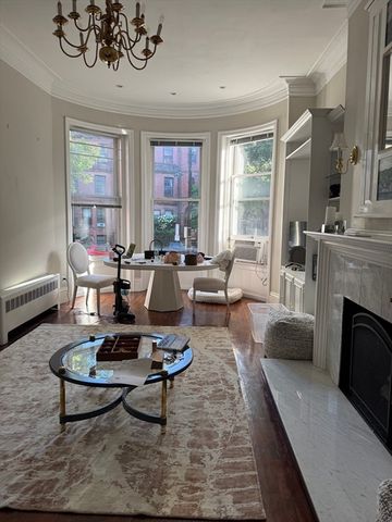 482 Beacon St 11, Boston, MA 02115