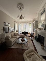 482 Beacon St 11, Boston, MA 02115