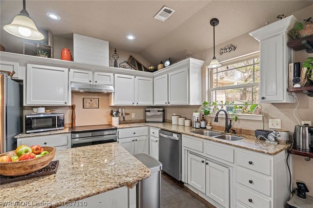 228 Shelly Lane, Alma, AR 72921