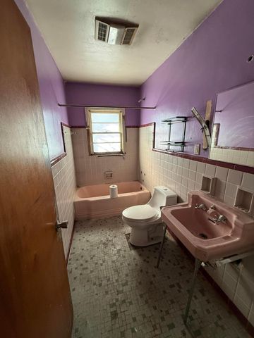 1414 S Champion Avenue, Columbus, OH 43206