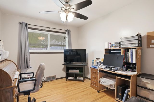 28467 Florence Street, Garden City, MI 48135