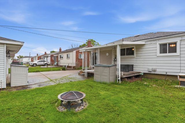 28467 Florence Street, Garden City, MI 48135
