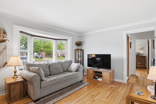 28467 Florence Street, Garden City, MI 48135