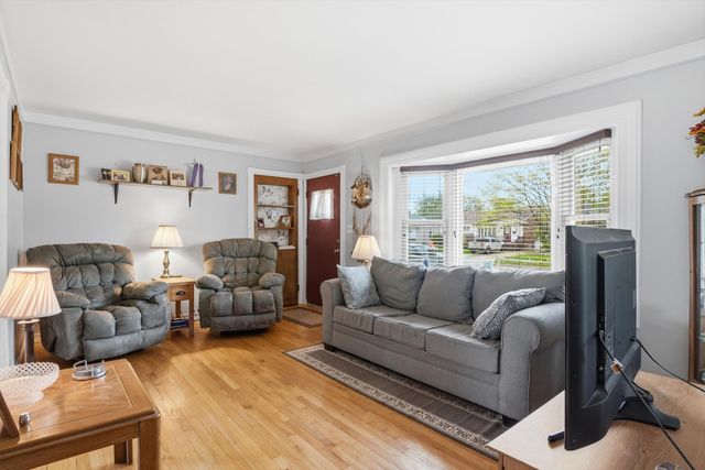 28467 Florence Street, Garden City, MI 48135