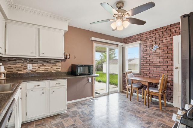 28467 Florence Street, Garden City, MI 48135