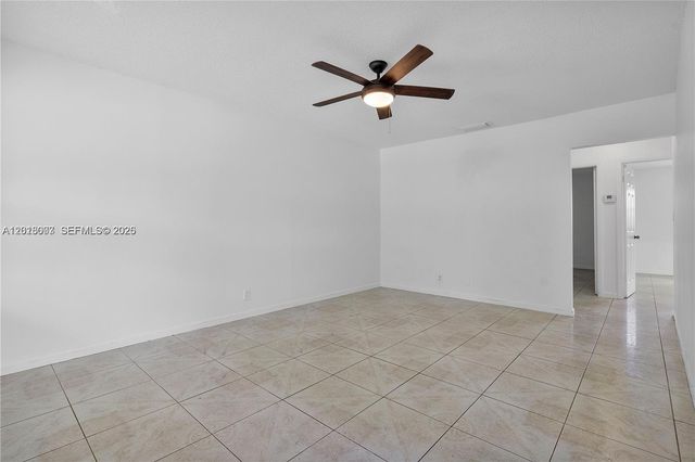 535 NW 18th St B, Fort Lauderdale, FL 33311