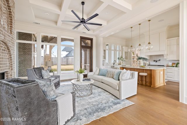 305 Sunset Palm Court, Youngsville, LA 70592