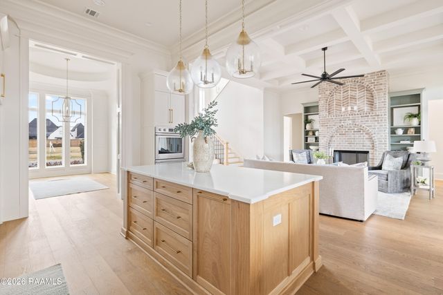 305 Sunset Palm Court, Youngsville, LA 70592