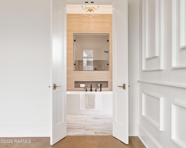 305 Sunset Palm Court, Youngsville, LA 70592