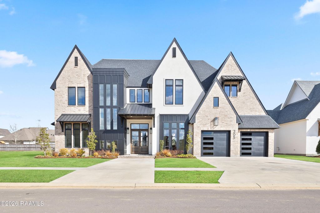 305 Sunset Palm Court, Youngsville, LA 70592